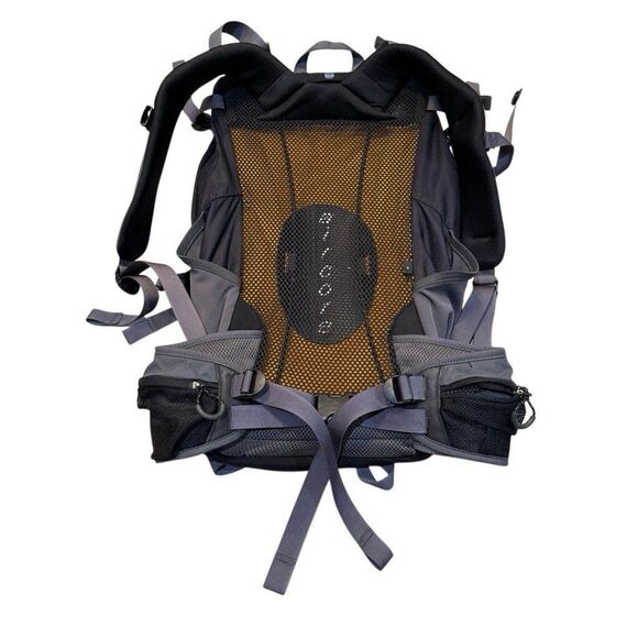 Osprey Stratos 24 Backpack Outdoors Backpacking Medium 24 Liters Grey Black Read - Picture 10 of 12